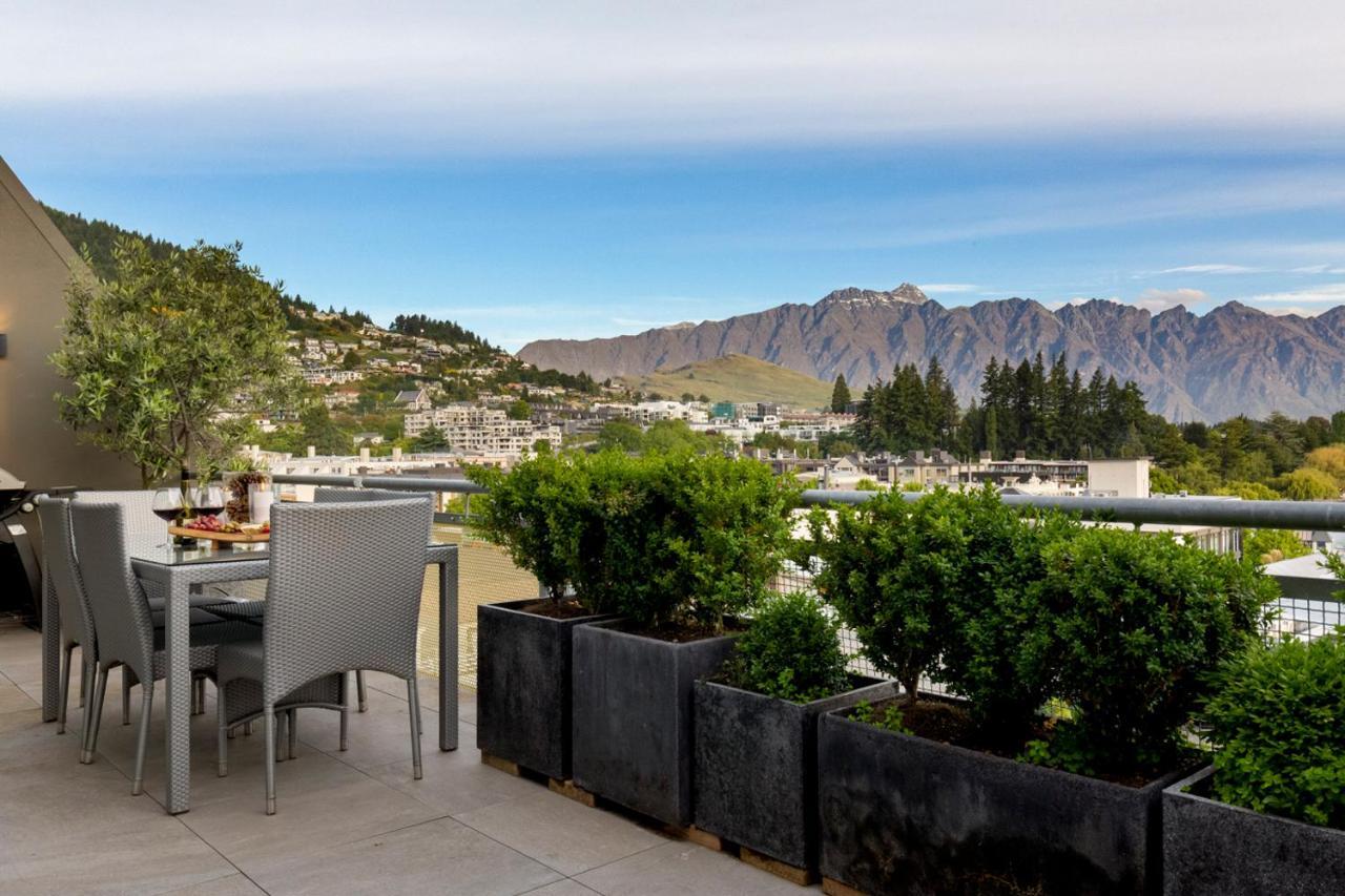 Taimana Queenstown Bagian luar foto